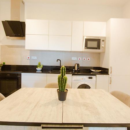Accra Luxury Apartments @ Pine Court Exterior foto
